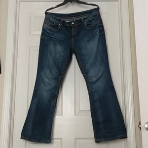 Spring Cleaning 💮 Thick Stitch Distressed Jeans